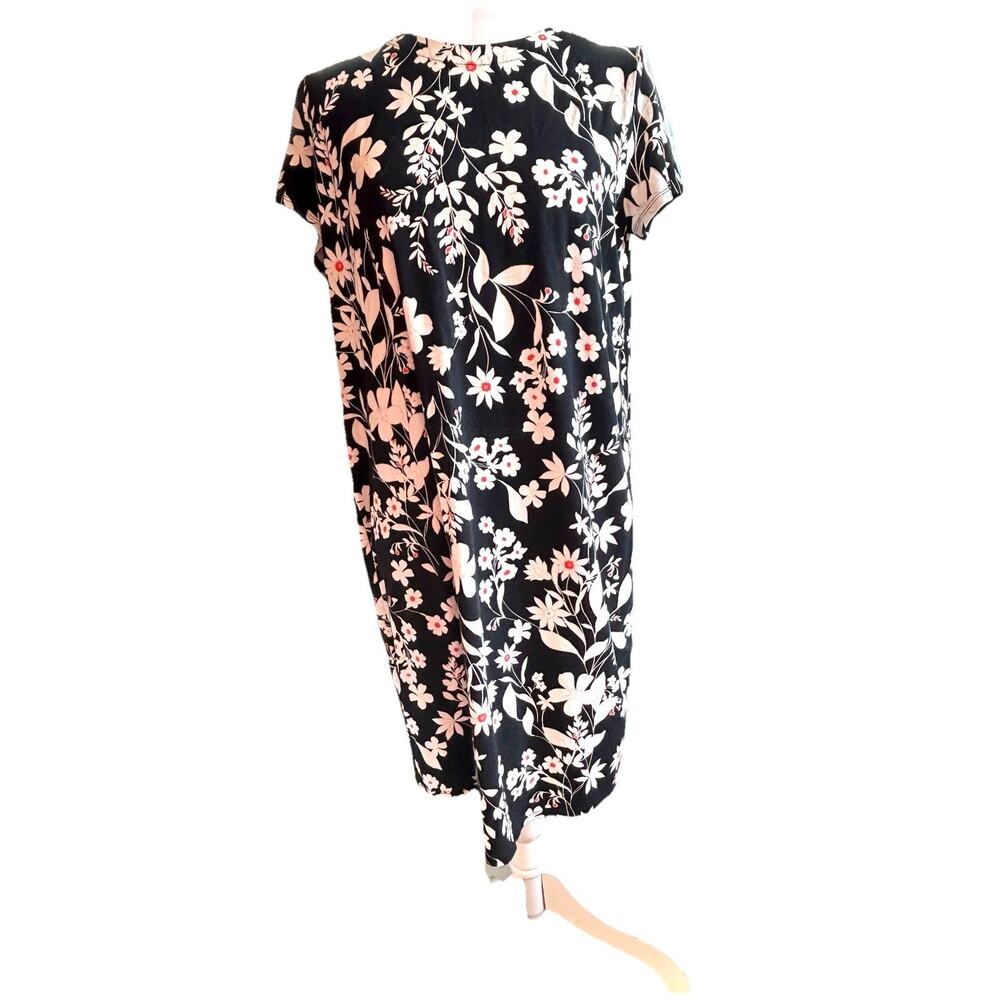 J Jill Wearever Shift Dress Sz MP Black White Floral Knee Length Classic Office
